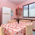 Danijel 1956 Apartment *
