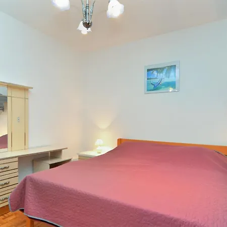 Apartment Danijel 1956 Pula