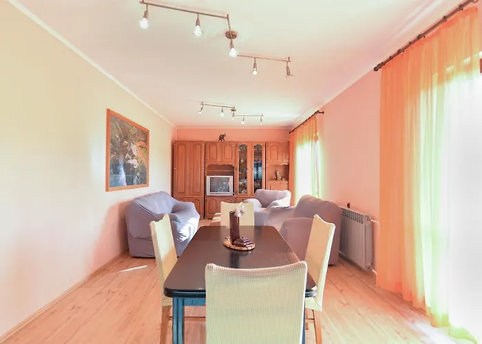 Danijel 1956 아파트 *