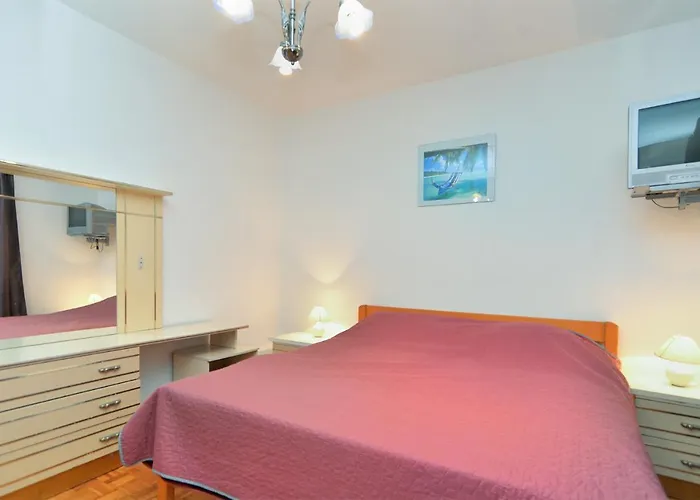 아파트 Danijel 1956 풀라