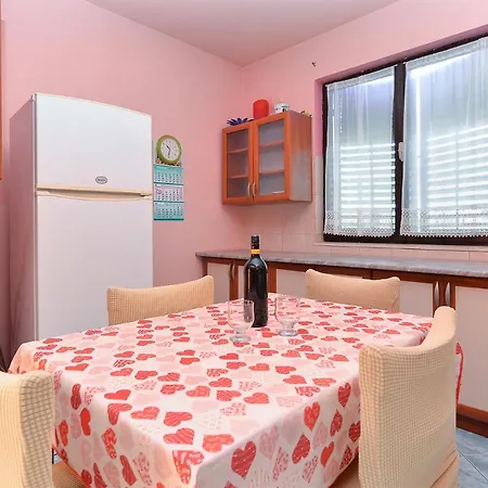 Danijel 1956 Apartmán *