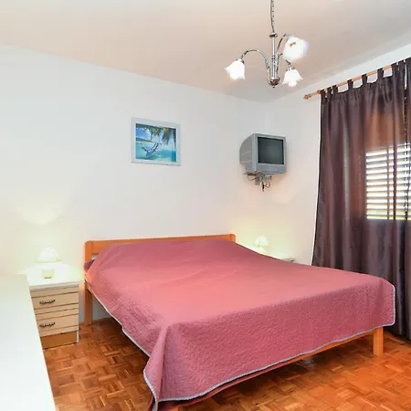 Danijel 1956 Apartmán