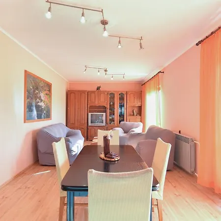 Danijel 1956 Apartmán *